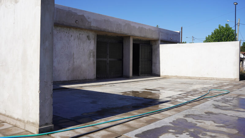 Avanzan las obras en establecimientos educativos de Moreno