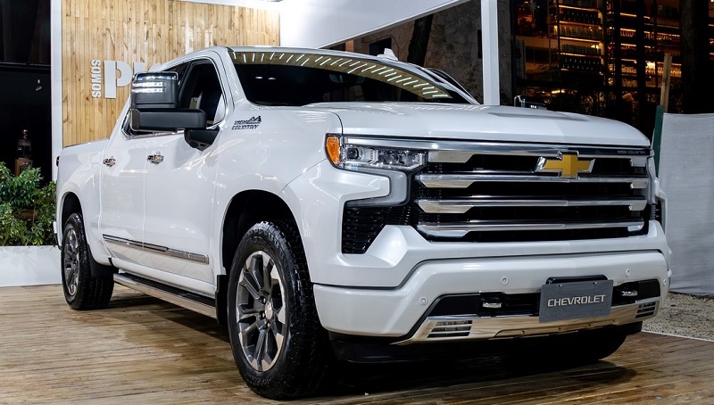 Chevrolet invita a vivir el verano con experiencias entre playa, ciudad y médanos