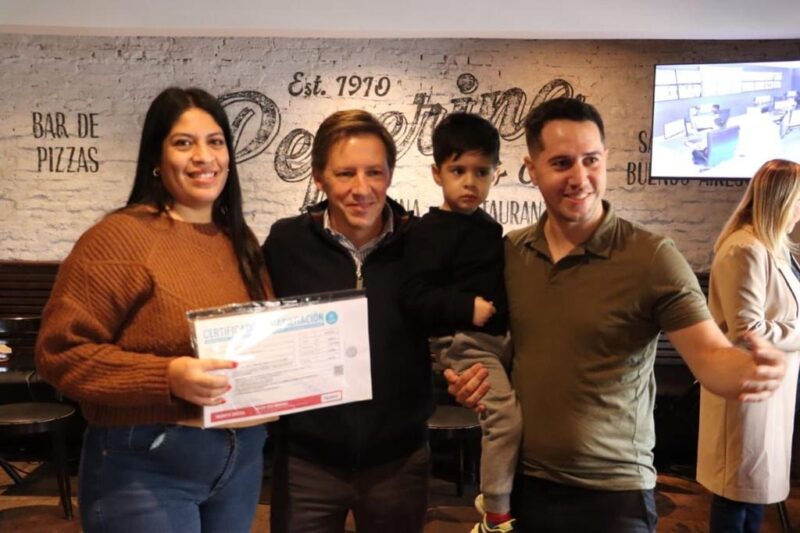 En San Miguel se entregan habilitaciones comerciales online, gratuitas y en 24 hs