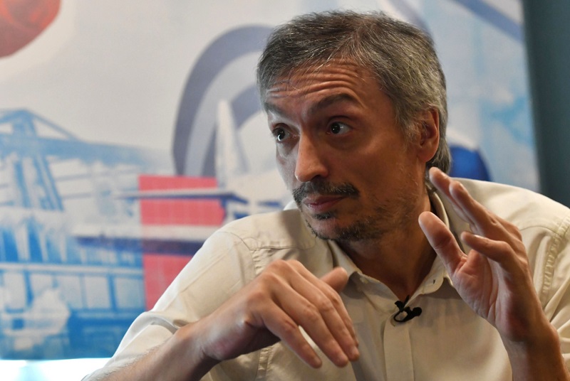 En una jugada Máximo pidió que Kicillof presida el PJ Bonaerense