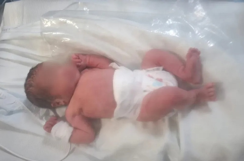 Encontraron una recién nacida en un tacho de basura en San Martín