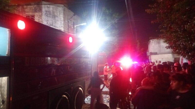 Incendio con explosión en una fabrica de San Fernando