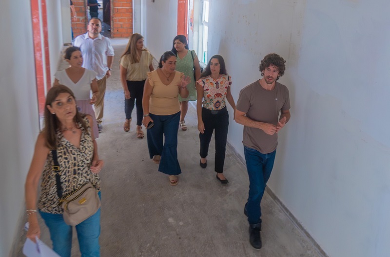 Juan Andreotti recorrió obras de las 7 escuelas que renueva el Municipio de San Fernando