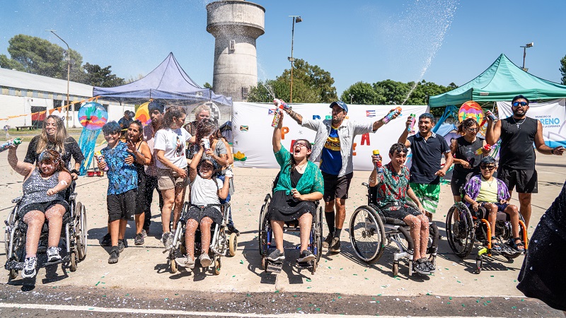 Mariel Fernández recorrió las Colonias Municipales de Verano