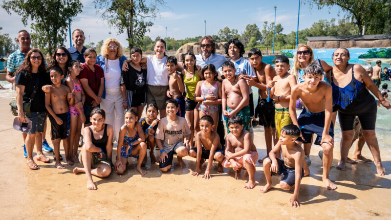 Mariel Fernández visitó las Escuelas Abiertas en Verano