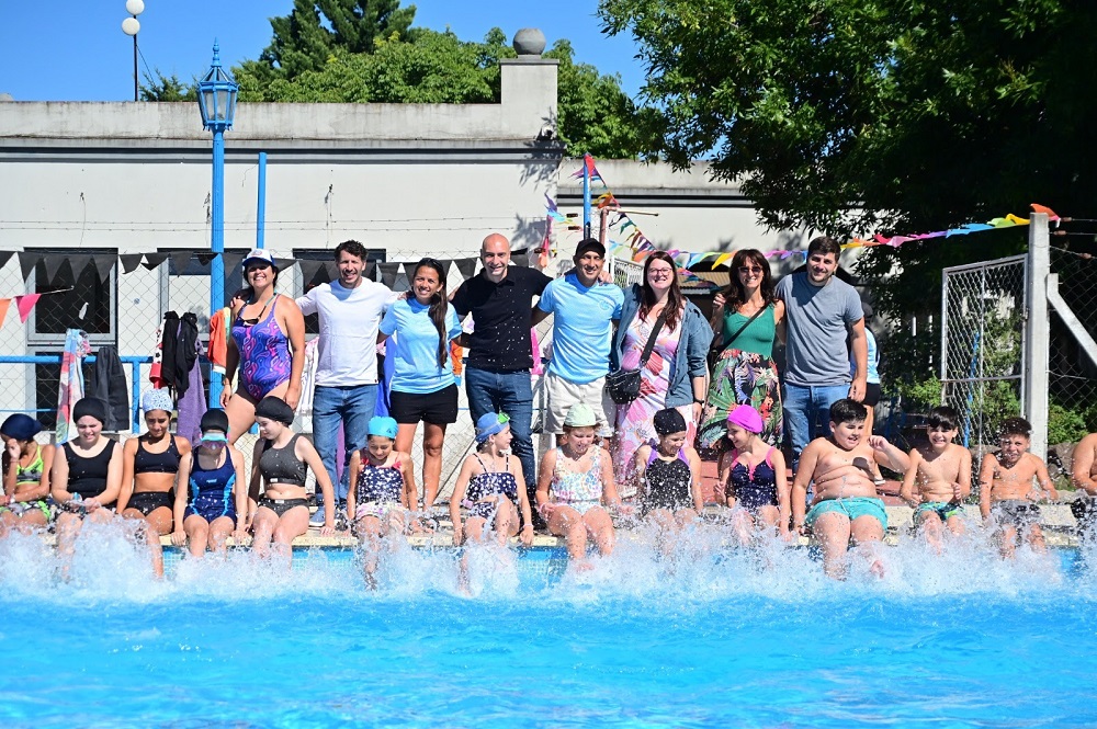 Miles de vecinos y vecinas ya disfrutan de una nueva edición de la Colonia de Verano en Escobar