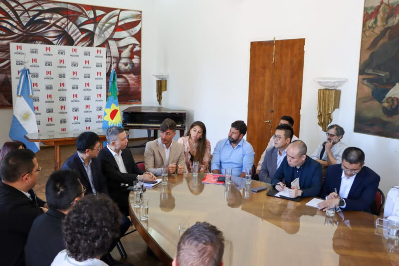 Morón avanza en convenios de cooperación comercial con empresarios de la provincia china de Fujian