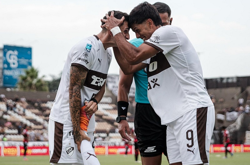 Platense le gano a Instituto en Vicente López y lidera