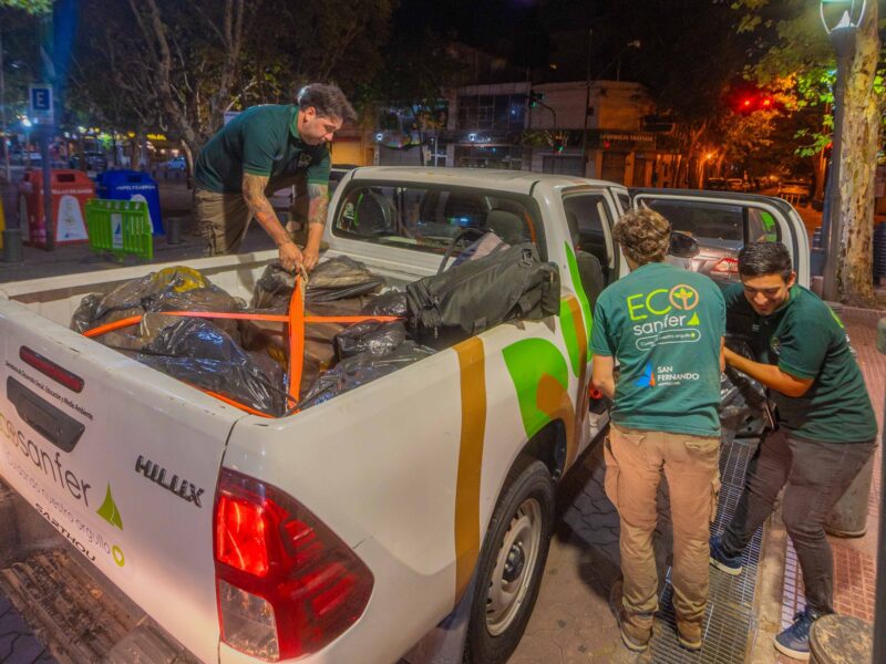 La donación de San Fernando llegó a los bomberos de la Patagonia