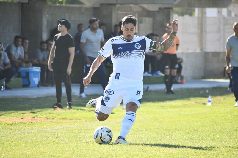 Acassuso en su debut en la "B" Nacional fue contundente ante Chaco For Ever en la Quema