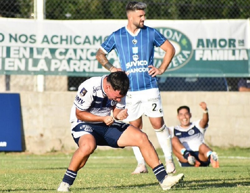 Acassuso sigue a toda marcha y gano jugando muy bien a Racing de Córdoba