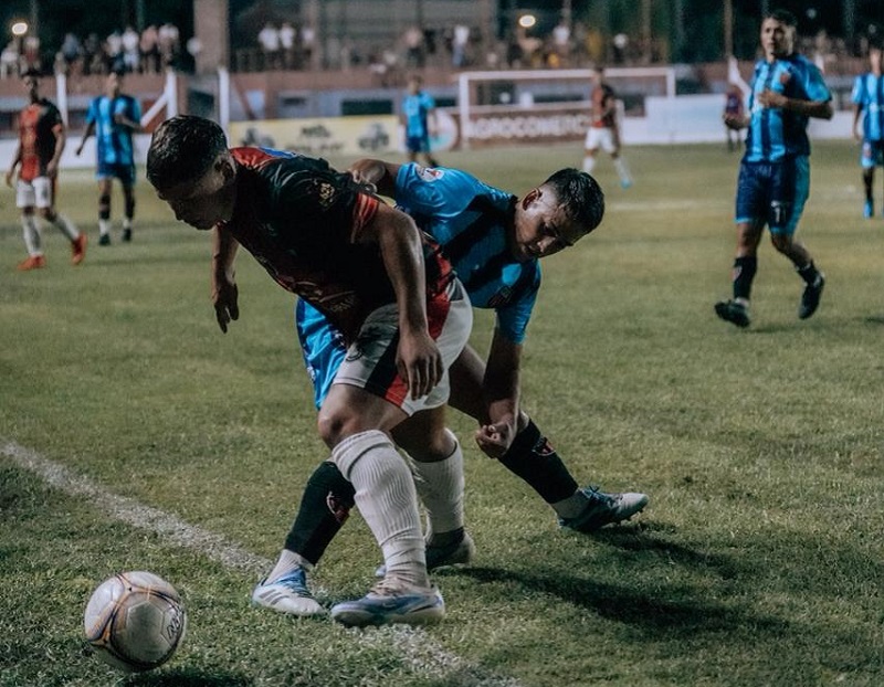 Atlético Escobar y otro paso para alcanzar la gran final por el ascenso al Federal A