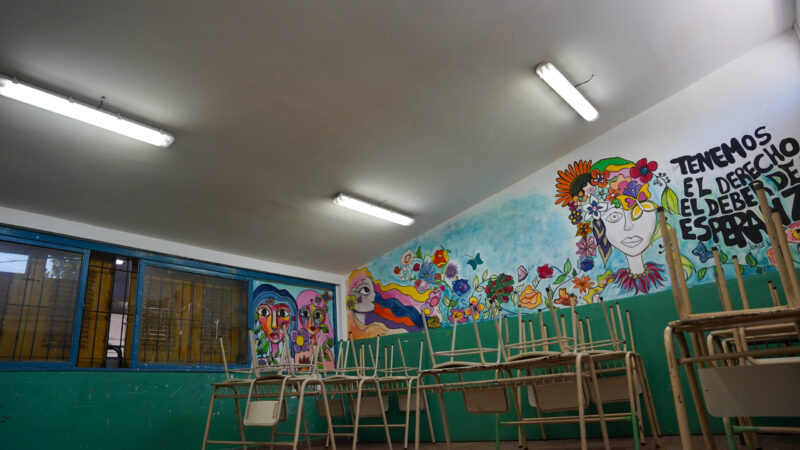 Continúan las mejoras en las escuelas de Moreno