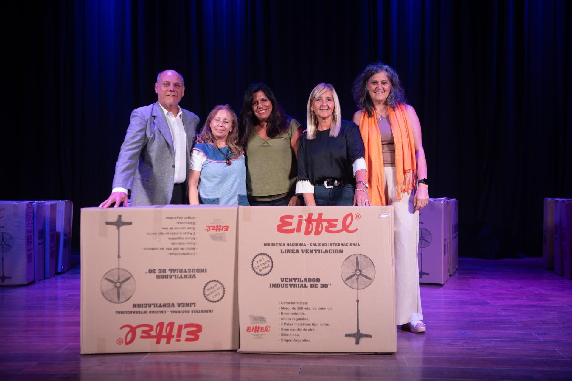 Escobar: El Consejo Municipal de Educación entrego 234 ventiladores a escuelas públicas