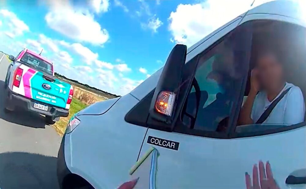 Grave imprudencia en Ruta 56: conducía con un menor en brazos y agredió a agentes de Seguridad Vial