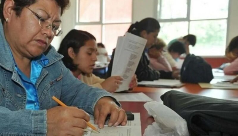 INSCRIBITE AL PLAN FINES PARA TERMINAR EL SECUNDARIO