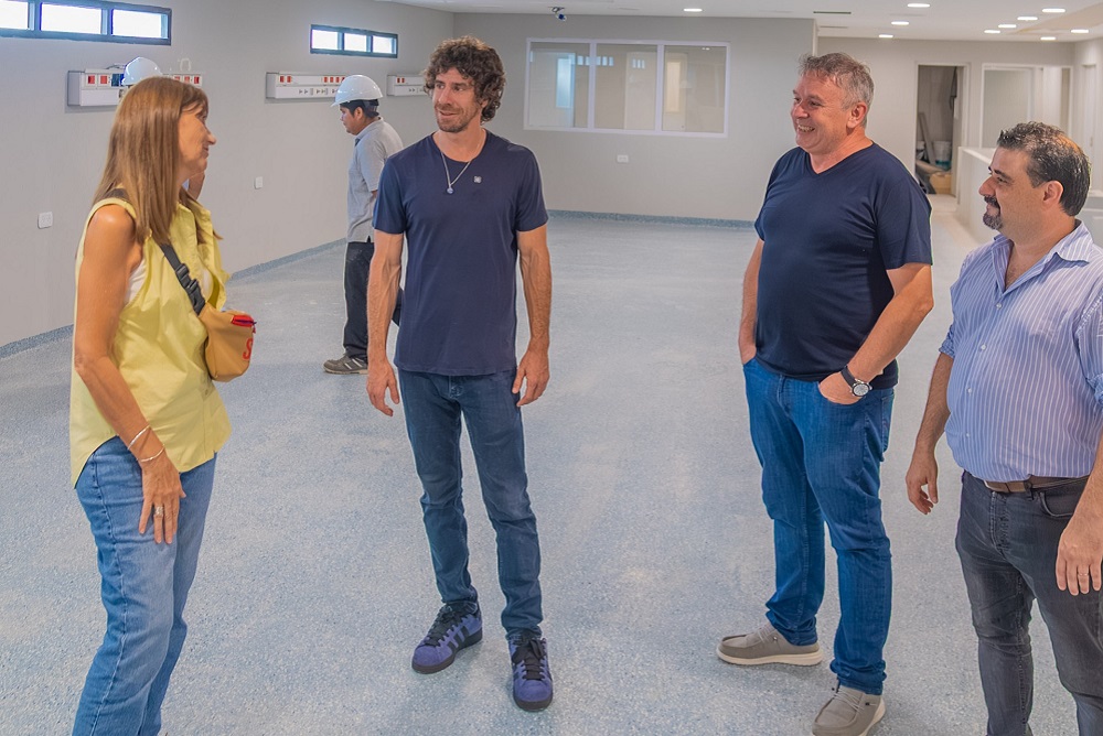 Juan Andreotti visitó la obra de Internación Pediátrica en el Hospital Provincial Cordero
