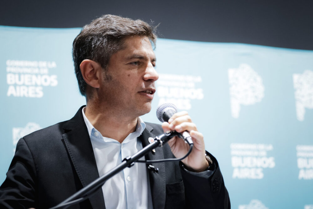 Kicillof entregó vehículos adquiridos a través de Provincia Leasing