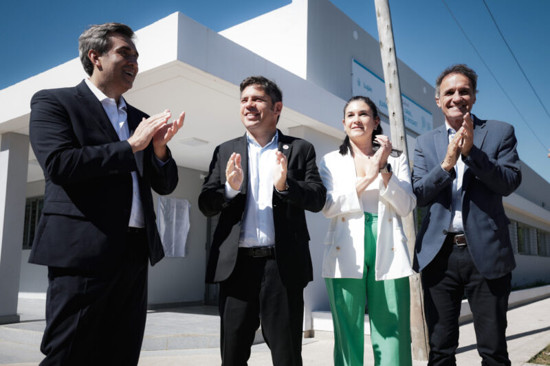Kicillof inauguró el nuevo puente vehicular de Los Huesos en Lujan