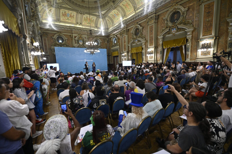 La Provincia reconoció a agrupaciones carnavaleras, de murgas y comparsas