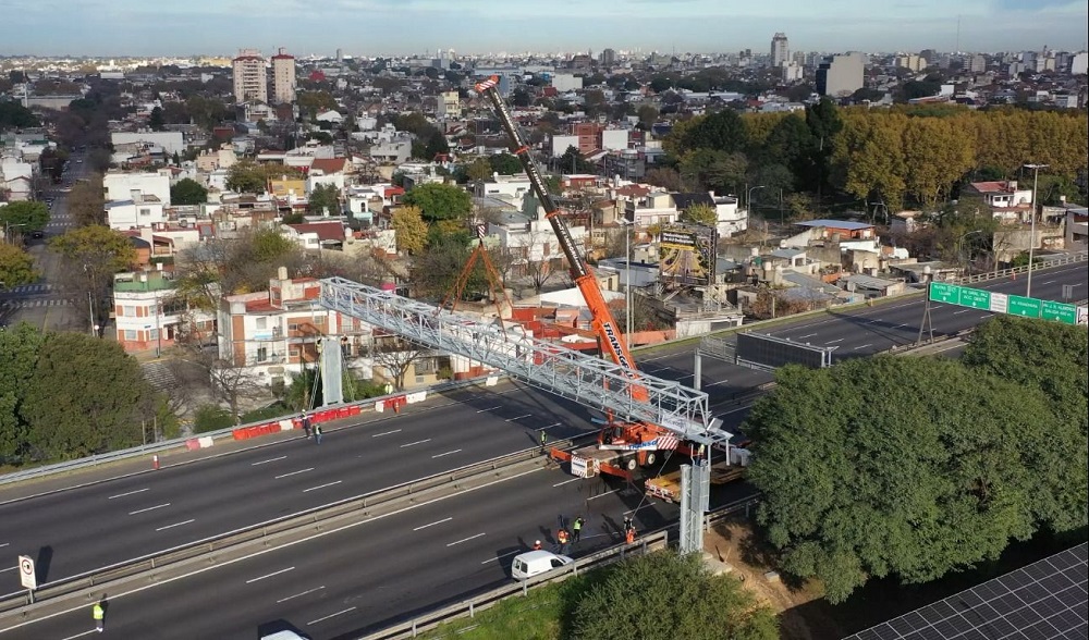 Las autopistas 25 de Mayo y Perito Moreno se cerrarán mañana por siete horas para instalar el peaje sin barreras