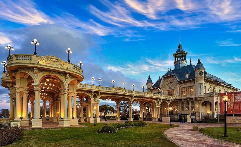 Paseo por el Delta de Tigre: Con propuestas de ríos, historia y cultura