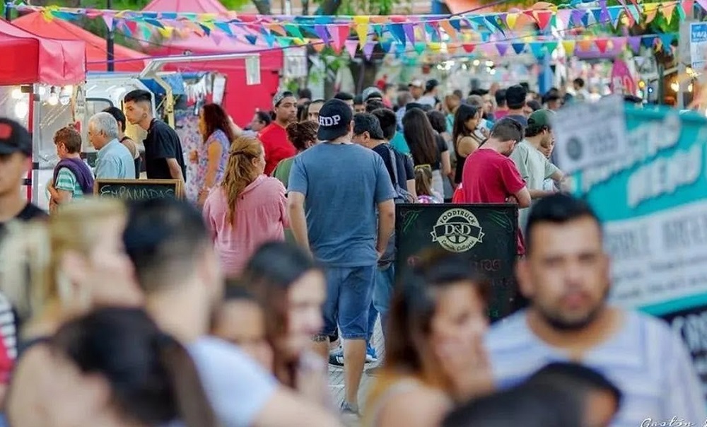 Peatonal de Salsa y Bachata, Alma Bohemia y Motorock eventos destacados del Finde en Escobar