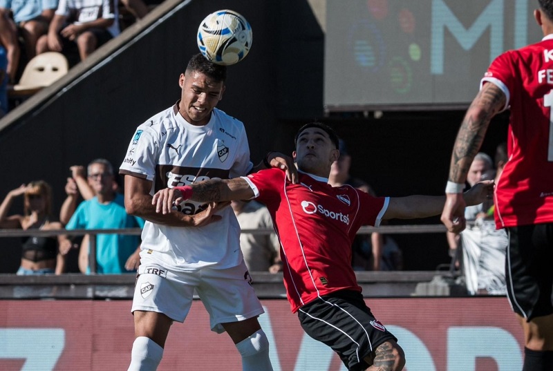 Platense cayo ante Independiente injustamente en Vicente López