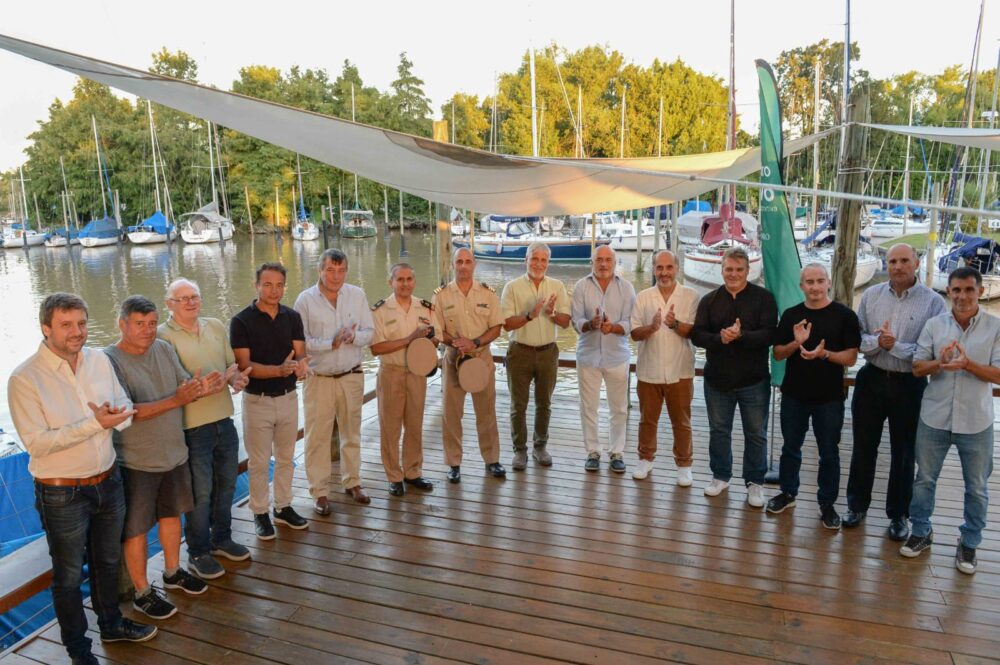 San Isidro lanza su primer campeonato náutico con más de 400 navegantes
