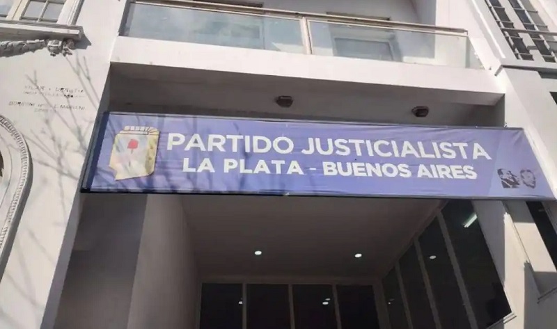 Zamora acusado en el PJ de presionar afiliados y falsificar avales