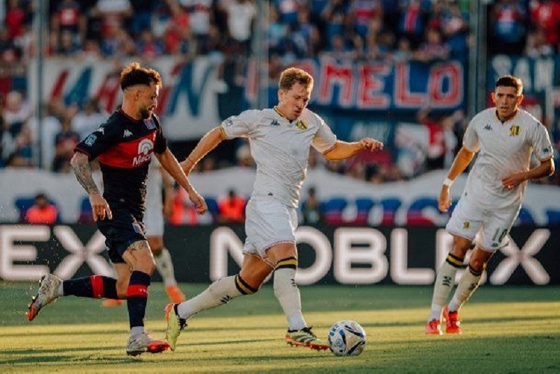 Tigre le gano a Aldosivi en Victoria y es más puntero que nunca