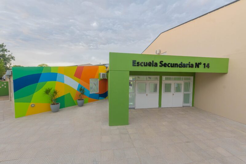 Juan Andreotti inauguró las Escuelas renovadas Primaria 3, Secundaria 14 y EPA 708
