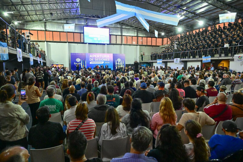 Ariel Sujarchuk abrió las sesiones ordinarias del Concejo Deliberante de Escobar