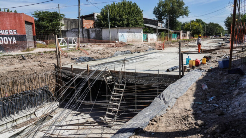 Bedoya, pavimentos y un comedor Sujarchuk y Katopodis anunciaron obras junto a Provincia