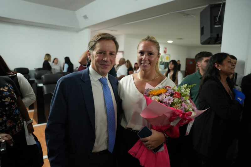 Dos nuevos tomógrafos, pista de atletismo, seguridad y obras, entre los anuncios de Jaime Méndez