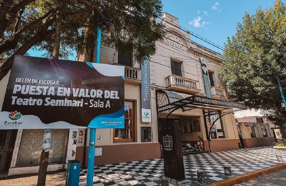 El Seminari se renueva: cambio de butacas y puesta en valor de toda la sala