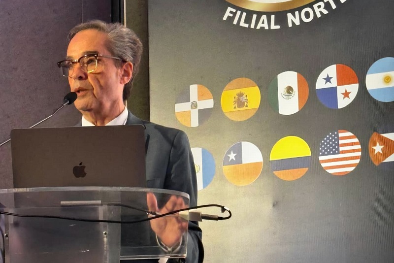 Malvinas Argentinas presentó “Malvibot” en el Congreso Internacional de Cirugía en República Dominicana