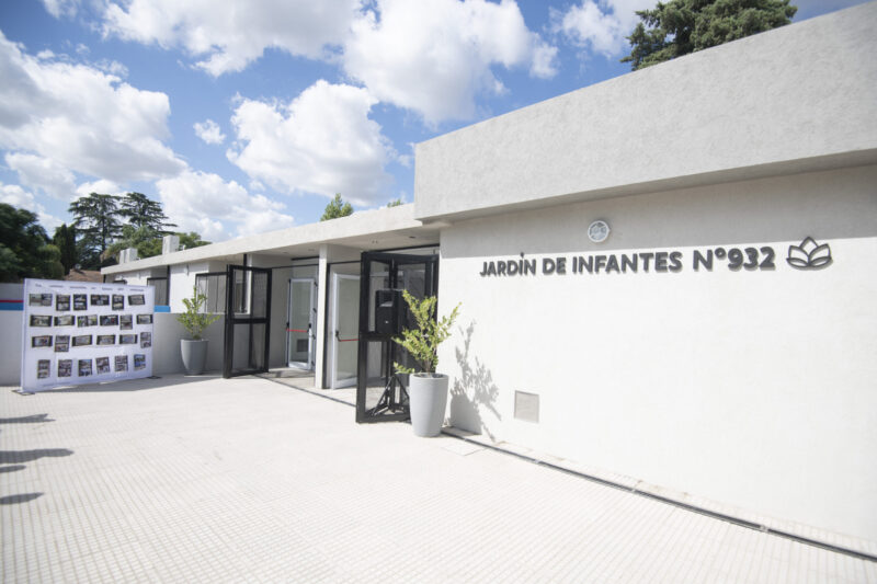 Mariel Fernández y Kicillof inauguraron el nuevo edificio del Jardin N°932