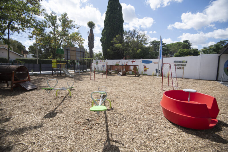 Mariel Fernández y Kicillof inauguraron el nuevo edificio del Jardin N°932