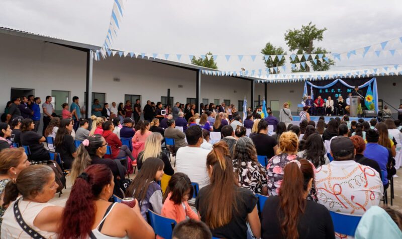 Mario Ishii, inauguro la Quinta Escuela Técnica en José C. Paz