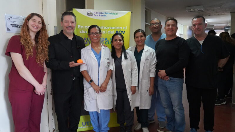 Menéndez inauguró nuevos servicios en el Hospital Eva Perón