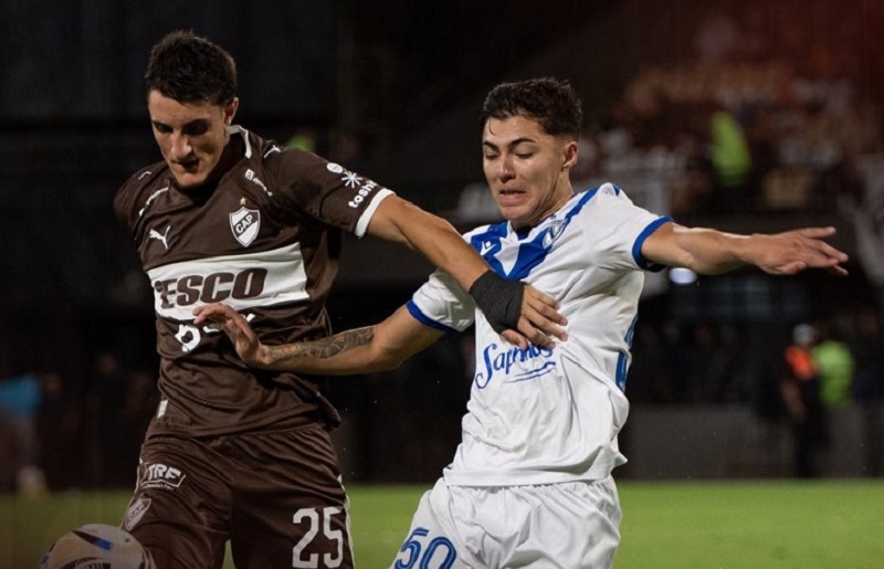 Platense cayo ante el puntero Vélez en Vicente López