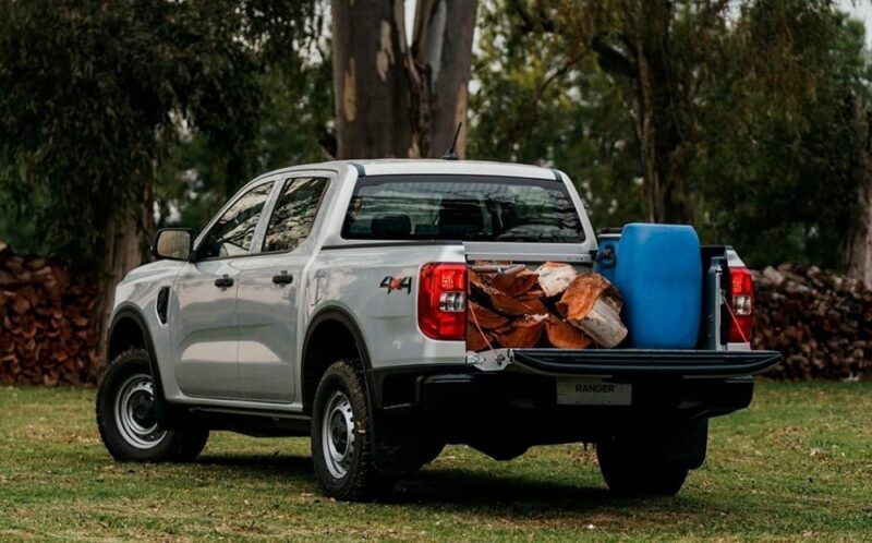 La Ford Ranger suma nuevas versiones de trabajo con opción automática