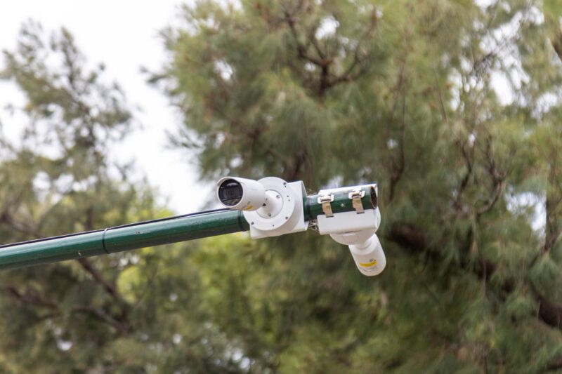 San Isidro amplia su sistema de seguridad: alcanzará 10 cámaras cada 1000 habitantes y 200 lectoras de patentes