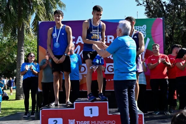 Benavídez celebró su 97° aniversario con una nueva edición de la Carrera Comunidad Tigre