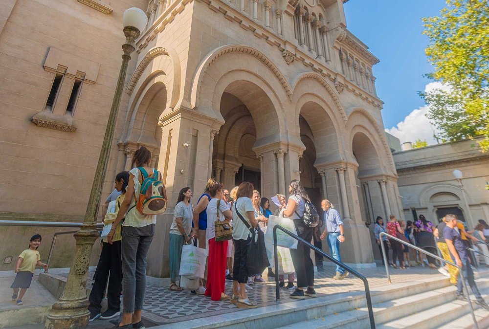 Cientos de sanfernandinos visitaron las 7 iglesias en Viernes Santo