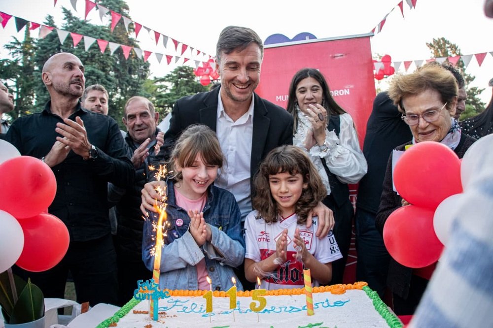 Comenzó la celebración del 115° aniversario de Villa Sarmiento