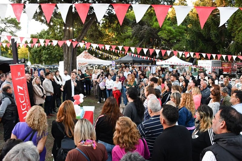 Comenzó la celebración del 115° aniversario de Villa Sarmiento