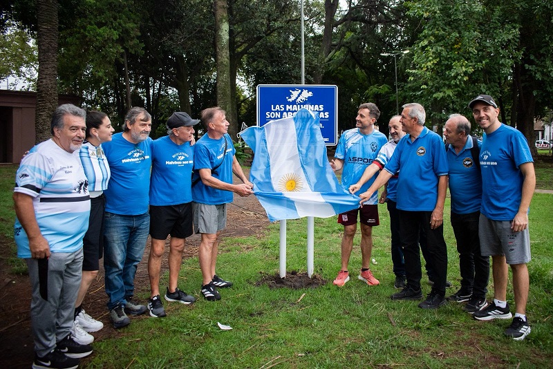 Emotivo homenaje de Morón a los veteranos y caídos en Malvinas