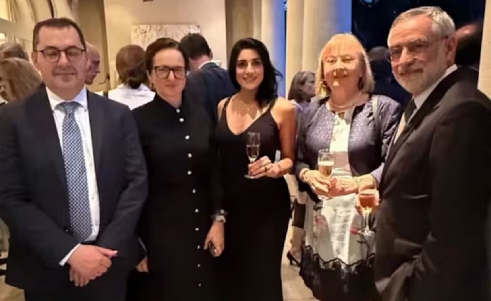 LLA y otro papelón, Juliana Santillán: dijo que se reunió con el embajador de un país que no existe hace 34 años